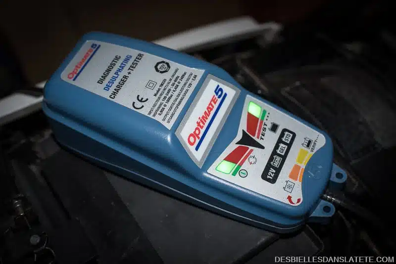 test du chargeur moto Optimate 5 pour Harley-Davidson