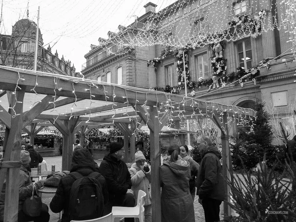 Fêtes de Noël dans les rues de Brive-la-Gaillarde