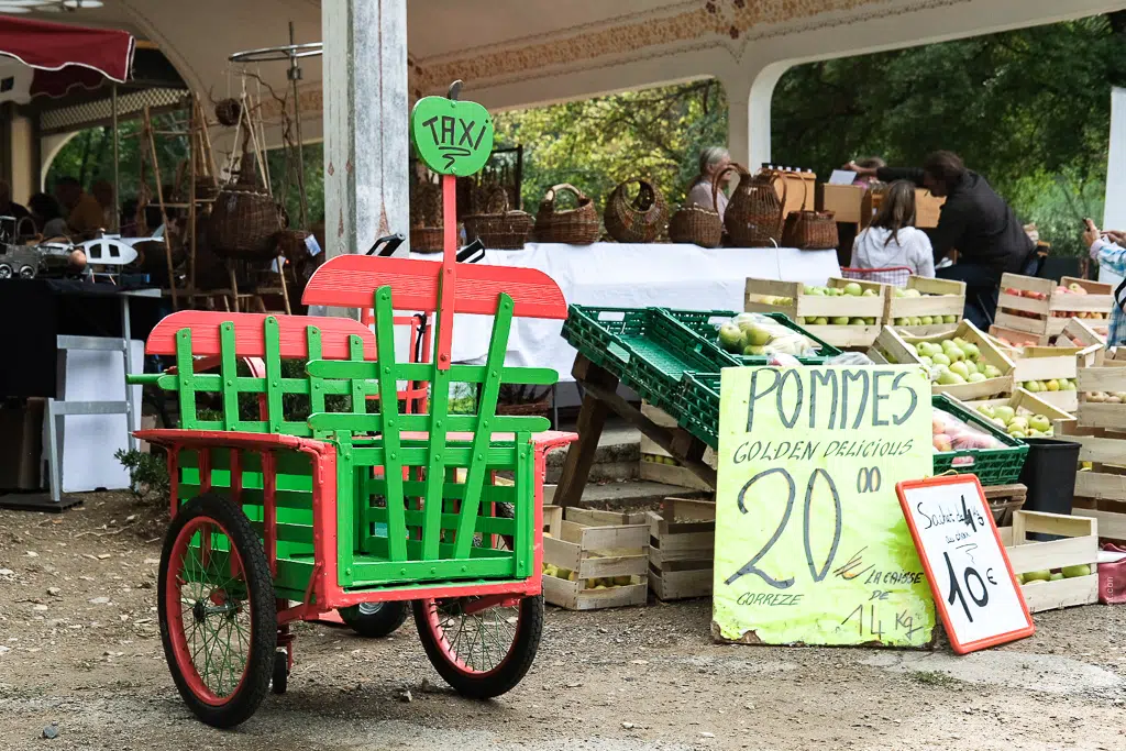 Fête de la pomme à la source Salmière d'Alvignac photo (©) JC Dichant